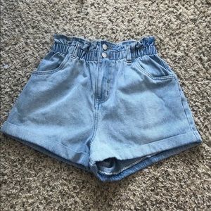 Dorothy Shorts - Mid Wash